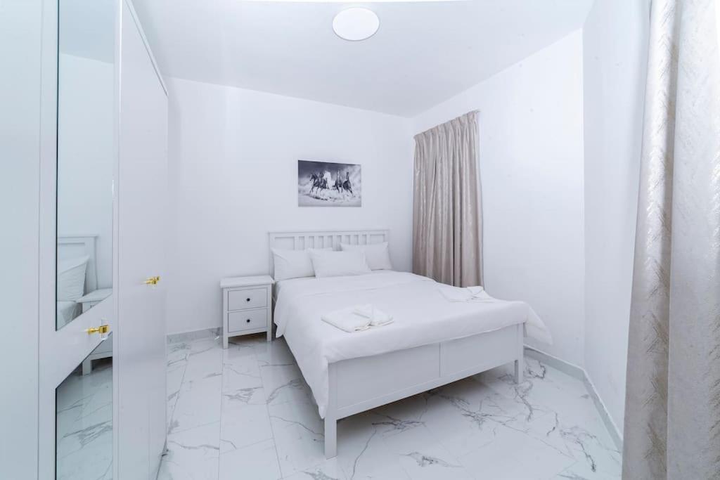 Luxury 2 Bedroom Apartment In Dubai Marina & Jbr Beach מראה חיצוני תמונה
