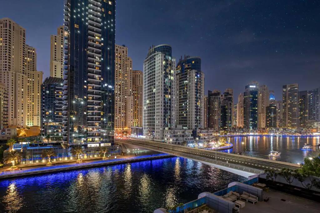 Luxury 2 Bedroom Apartment In Dubai Marina & Jbr Beach מראה חיצוני תמונה