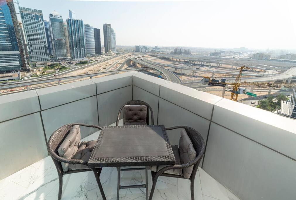 Luxury 2 Bedroom Apartment In Dubai Marina & Jbr Beach מראה חיצוני תמונה